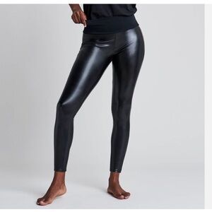 ASSETS by SPANX Faux Leather Leggings Very Black High Waist Shaping Size Large